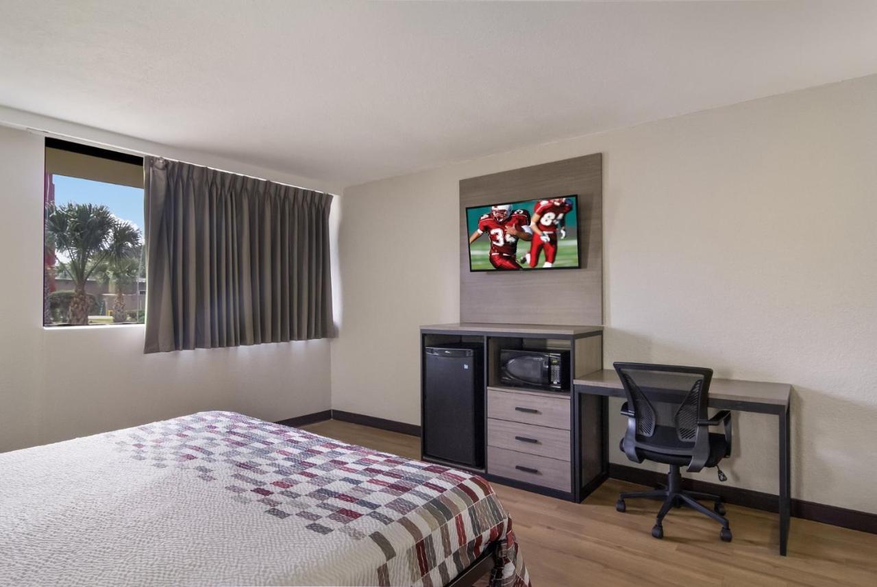 Red Roof Inn & Suites Brunswick I-95 Eksteriør bilde